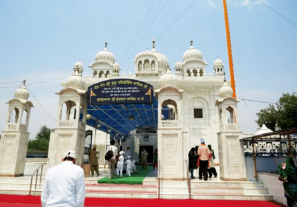 Gurudwaras in Amritsar Tour